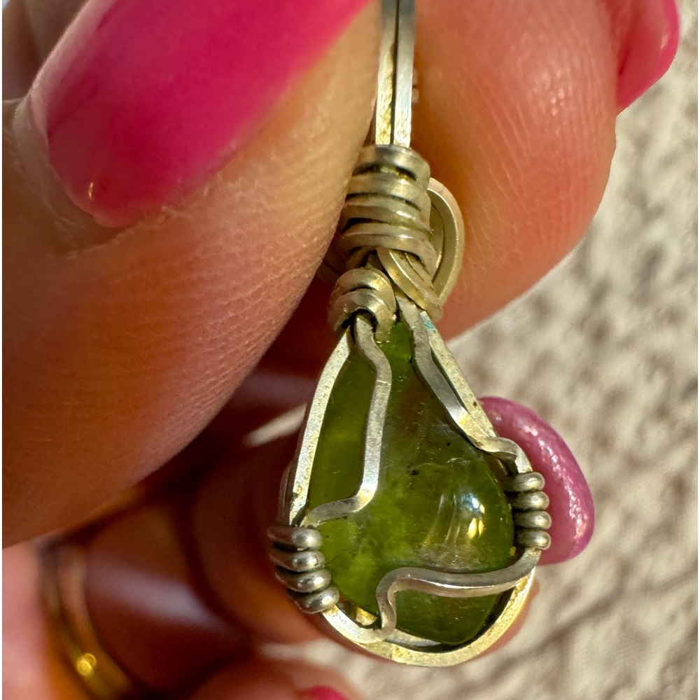 Peridot pendant